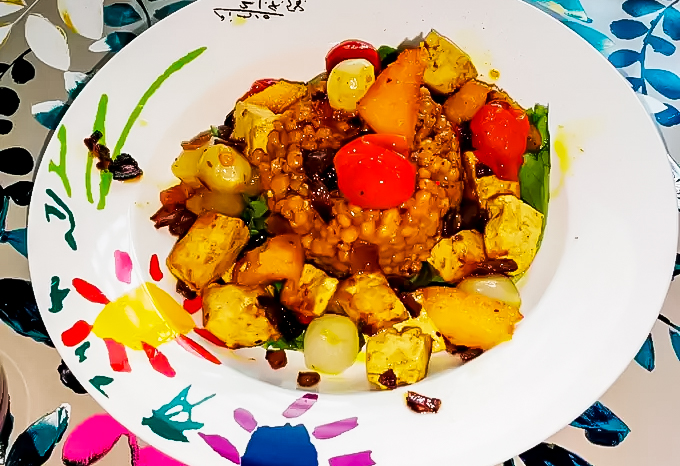 Lentejas con arroz deconstruidas vegano